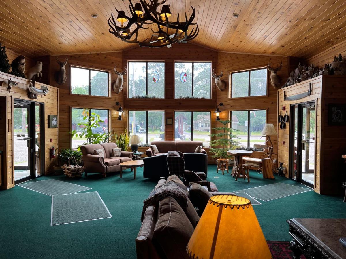 Boulder Bear Motor Lodge Boulder Junction Dış mekan fotoğraf
