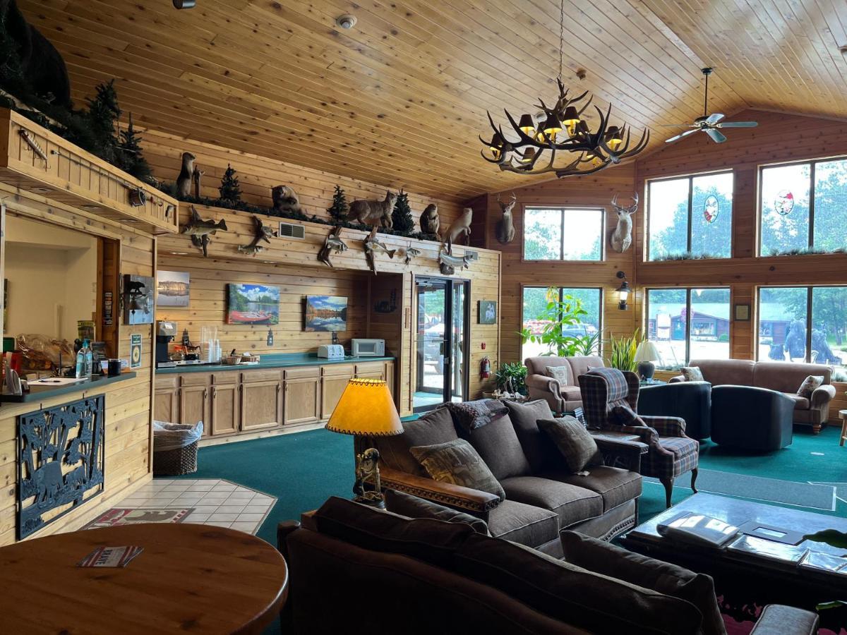 Boulder Bear Motor Lodge Boulder Junction Dış mekan fotoğraf