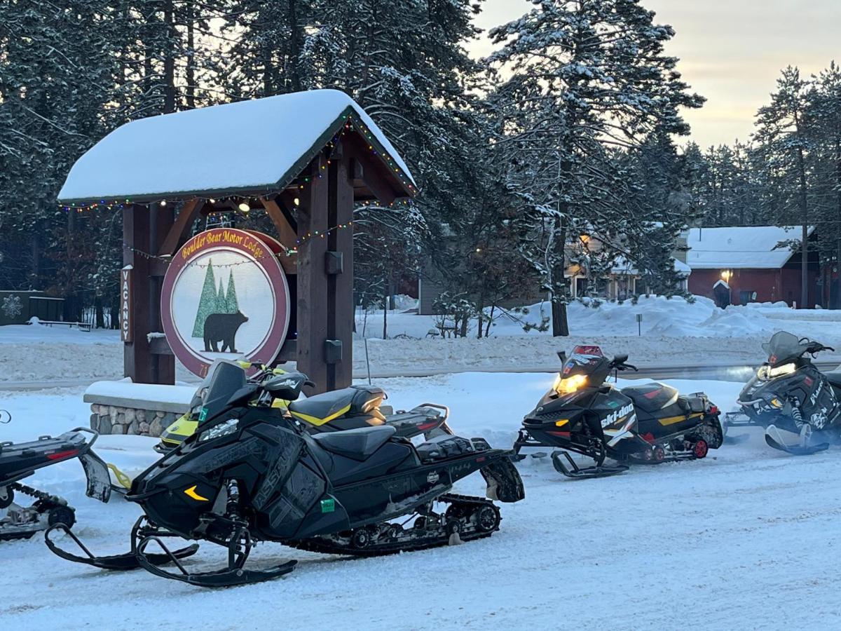 Boulder Bear Motor Lodge Boulder Junction Dış mekan fotoğraf